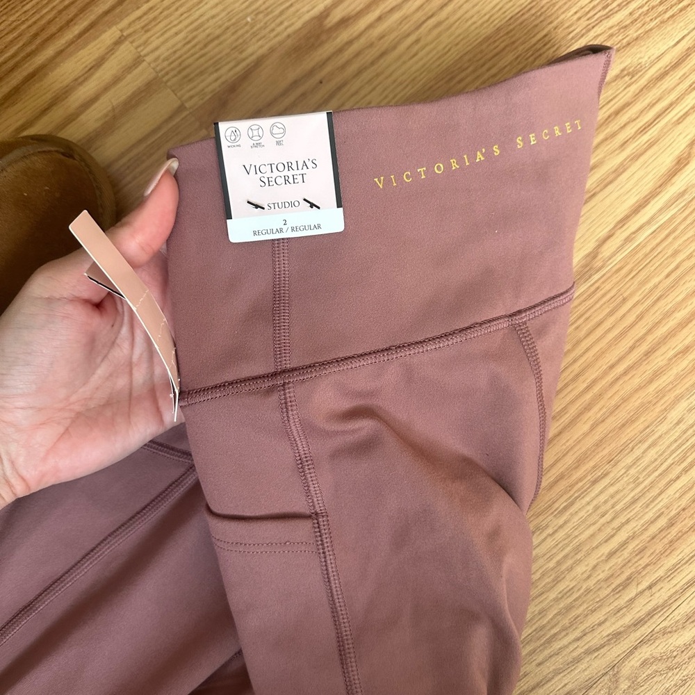 VS Sport NWT Studio Leggings Dusty Rose